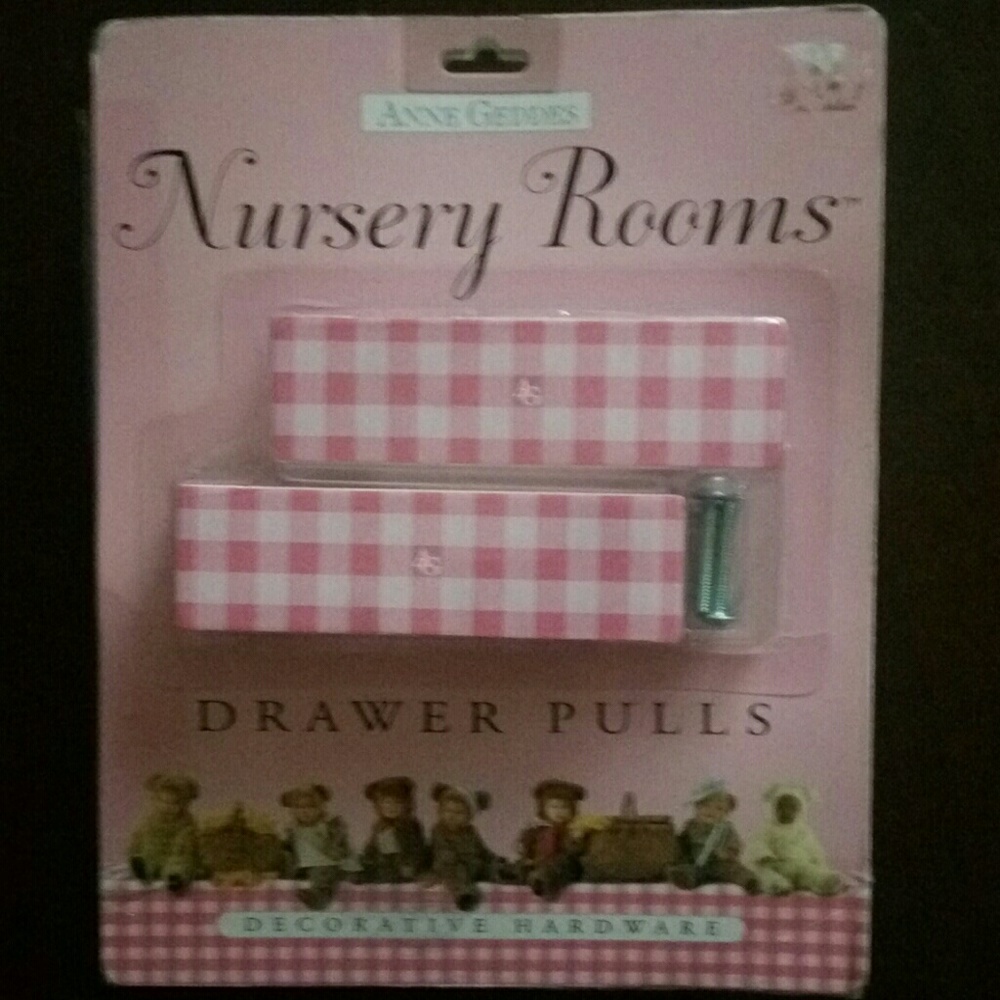 Drawer pulls - Picture 2 of 2